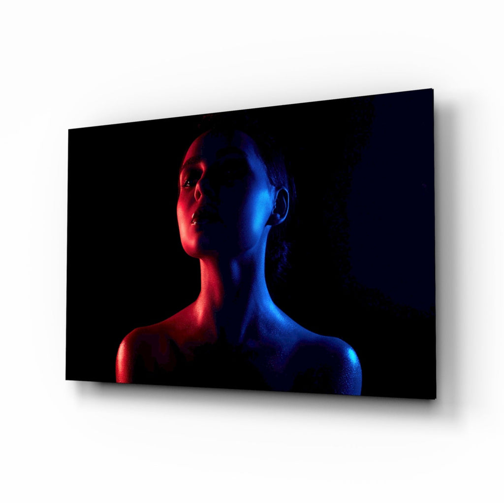 Women's Glass Wall Art Insigne